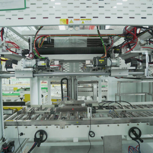 automatic bag-in-box packaging machine
